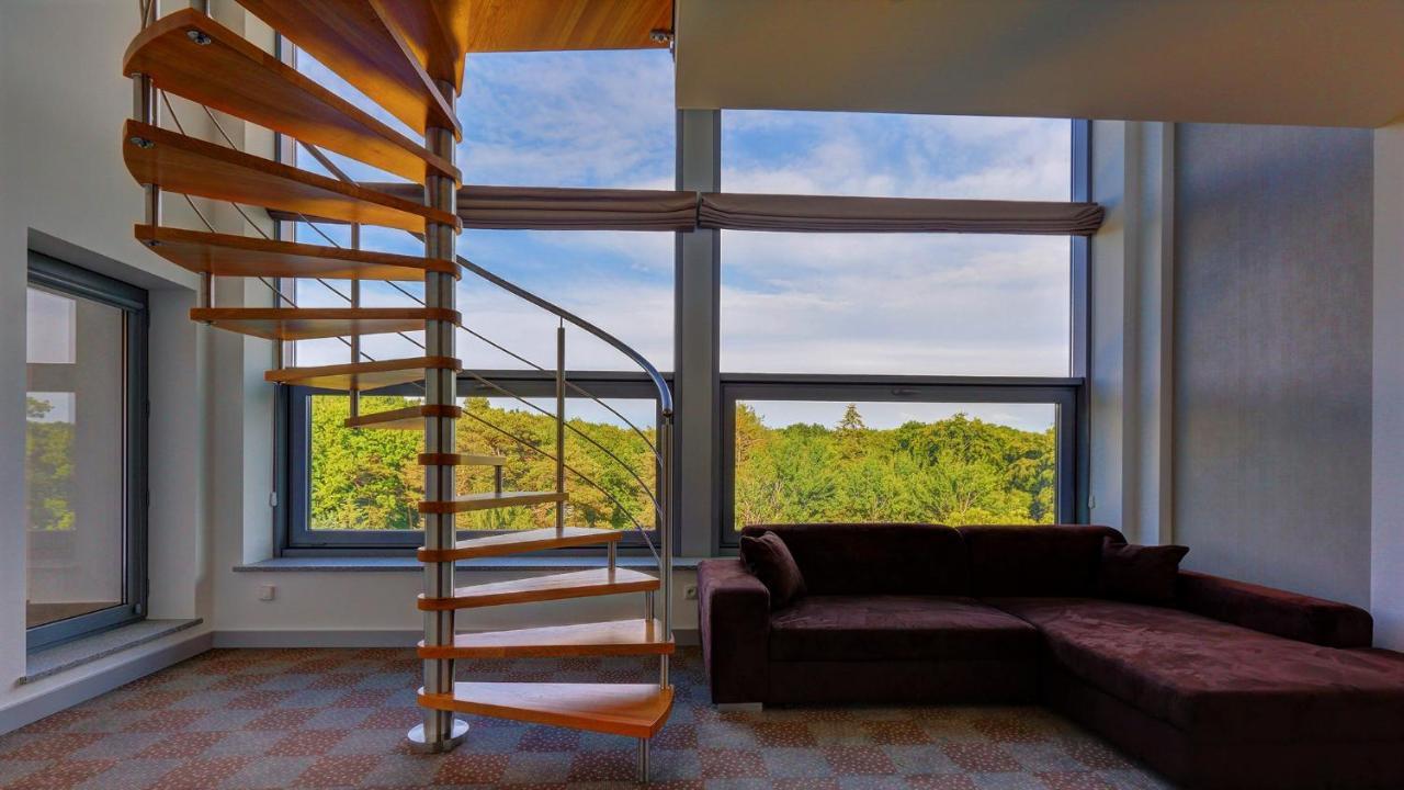 Hotel Skal Medi Spa & Resort 尤斯托尼莫斯基 外观 照片